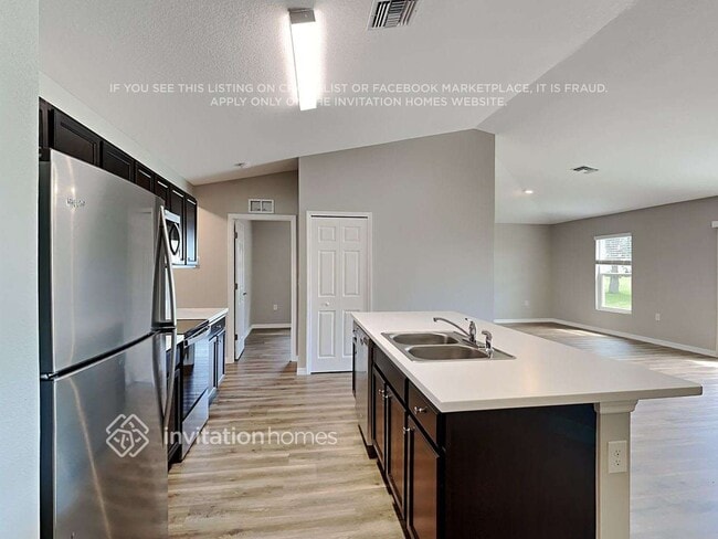 Photo - 205 NE 8th Terrace