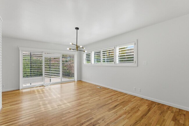 Photo - 4070 College Dr Unidad Home