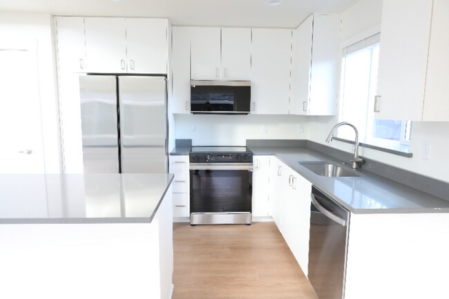 Photo - 12907 SE Ridgecrest Rd