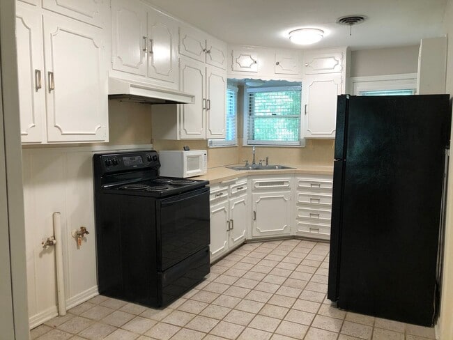 Photo - 4216 Mitchell Rd