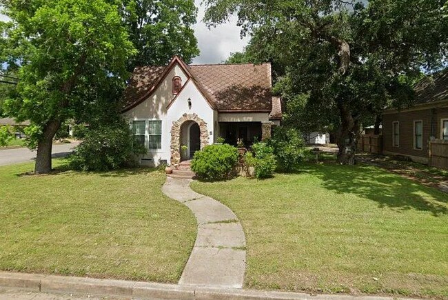 Photo - 358 N Jefferson St