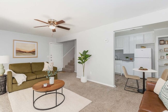 Building Photo - Northeast Hills