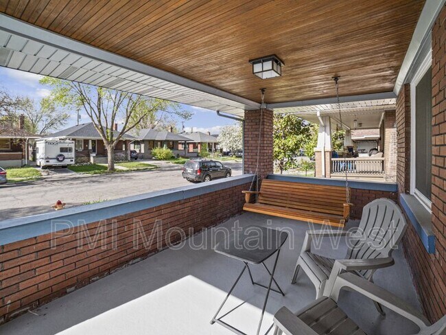 Photo - 647 Bryan Ave