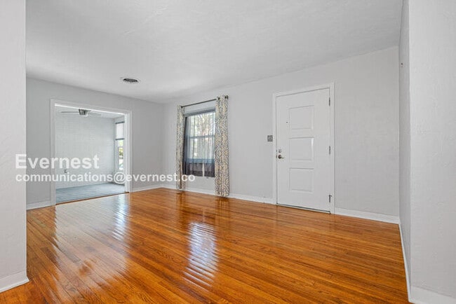 Photo - 5600 Tangerine Ave S