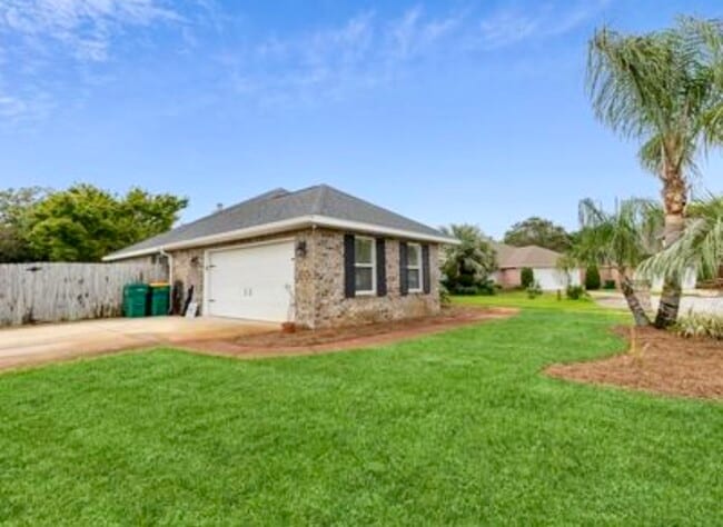 Photo - 500 Baywood Ct