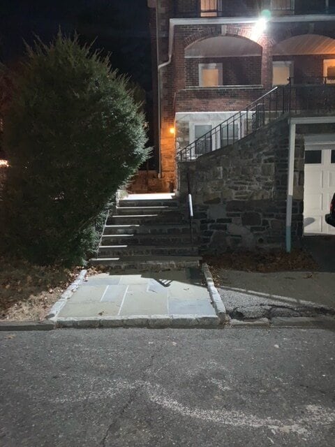 Photo - 212 Alpine Pl Unit ground