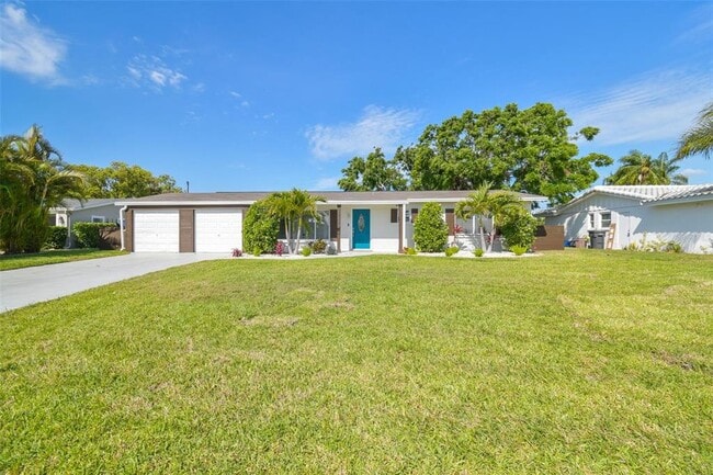 Photo - 3922 Fontainebleau Dr