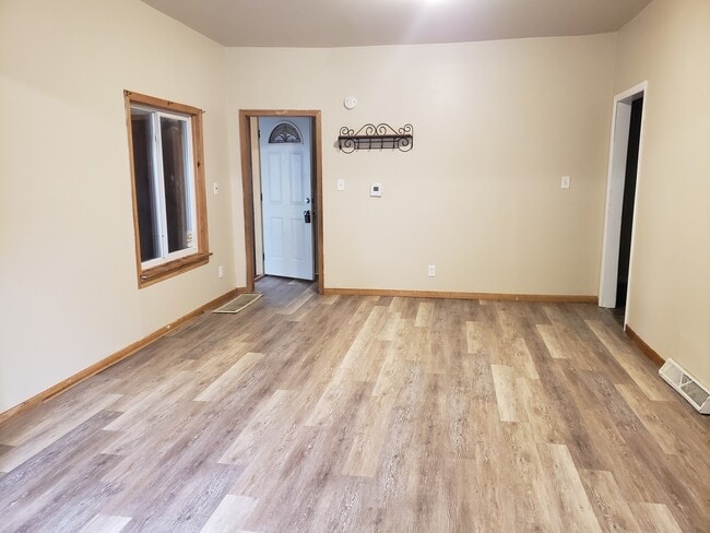 Photo - 912 S 4th Ave Unit #B