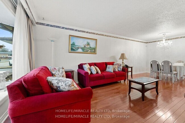 Photo - 85 Autumn Blvd