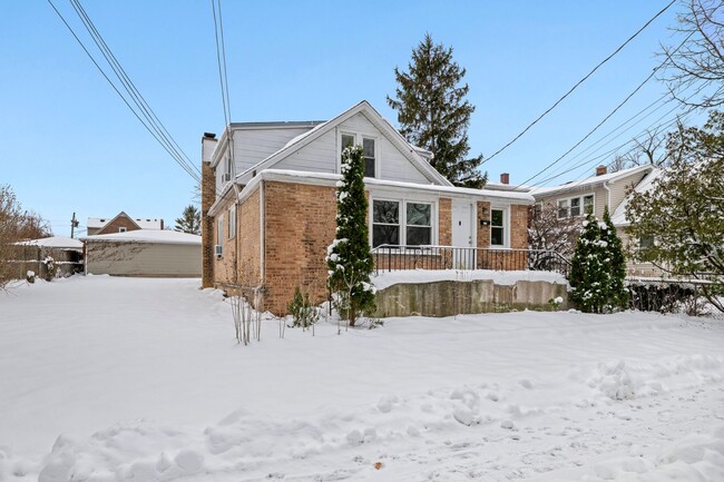 Photo - 233 Llewellyn Ave Unidad Llewellyn - 2