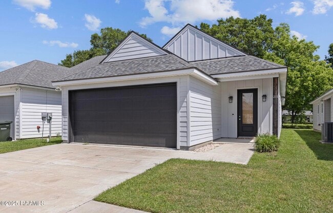 Photo - 211 Alpine Dr