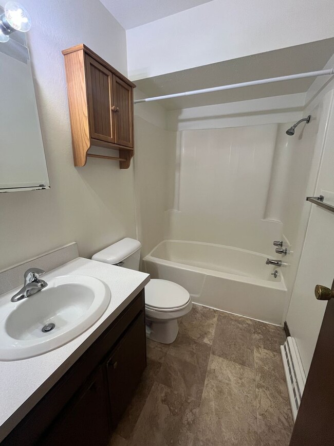 Photo - 2-Bedroom Single Family Duplex Available for Rent in Goshen's Colonial Farms Subdivision