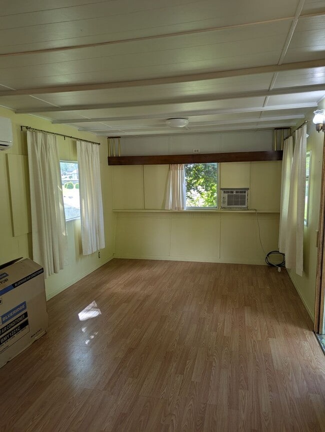 Photo - NIce Quiet Place at end of the road