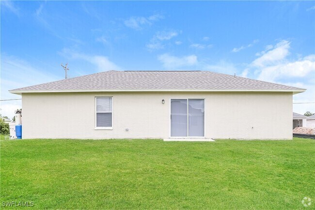 Building Photo - 3906 12th St W Rental