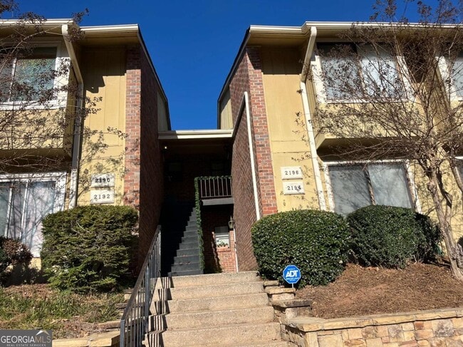 Photo - 2196 Palmyra Dr