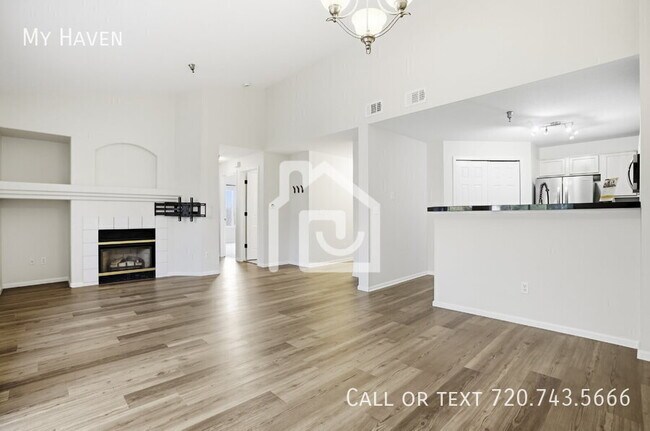 Photo - 2575 S Syracuse Way