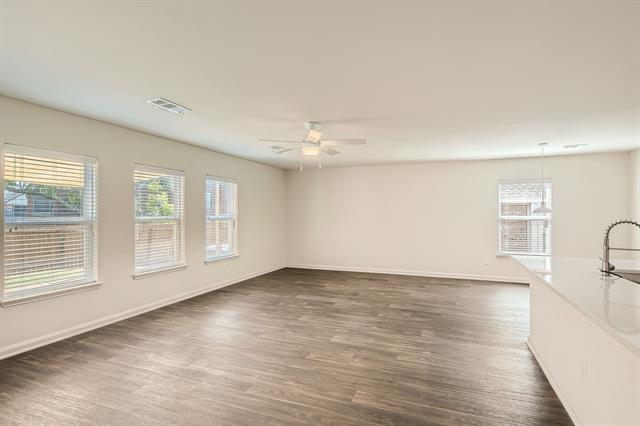 Photo - 1026 Barrymore Ln