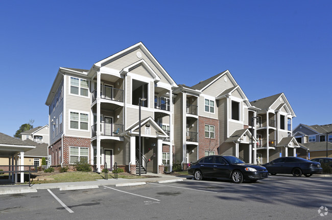 The Bluffs at Walnut Creek - The Bluffs at Walnut Creek Apartments