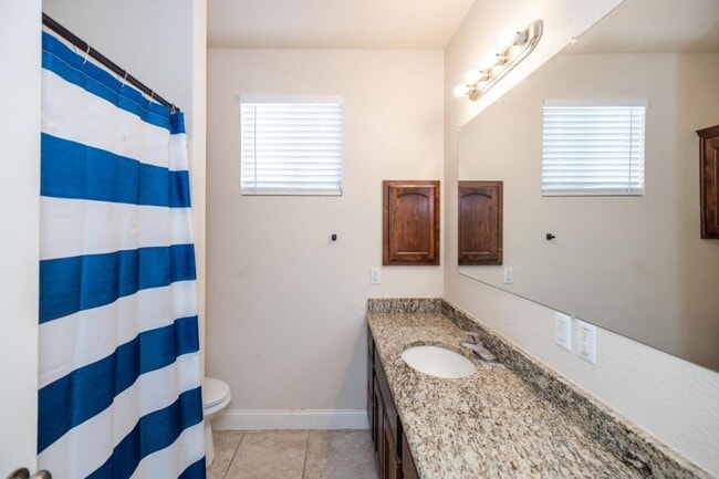 Photo - 1026 Avenue H