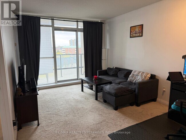 Photo - 220 Forum Dr Unit 606