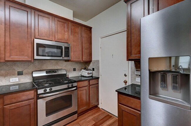 Photo - 2310 Waterford Park St