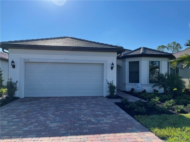 Building Photo - 6856 Winding Cypress Dr Rental