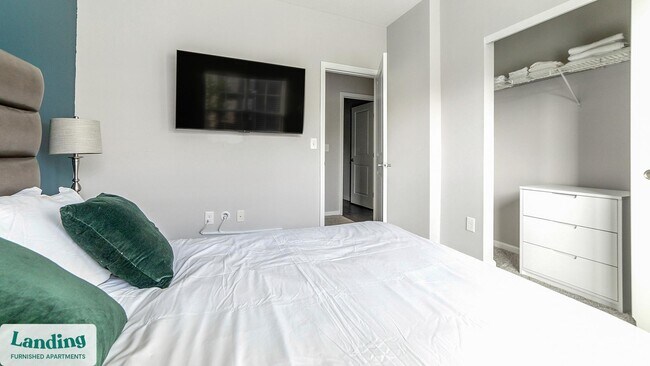 Photo - 4664 Kenny Rd Unidad KP210