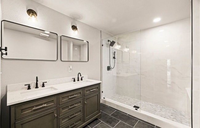 Photo - 22 Hastie Way