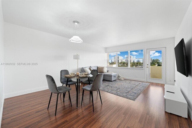 Photo - 401 Golden Isles Dr Unit 406