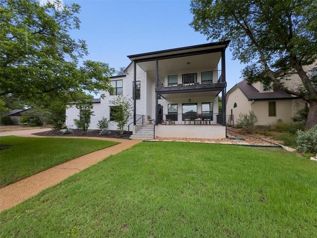 Photo - 307 Hurst Creek Rd