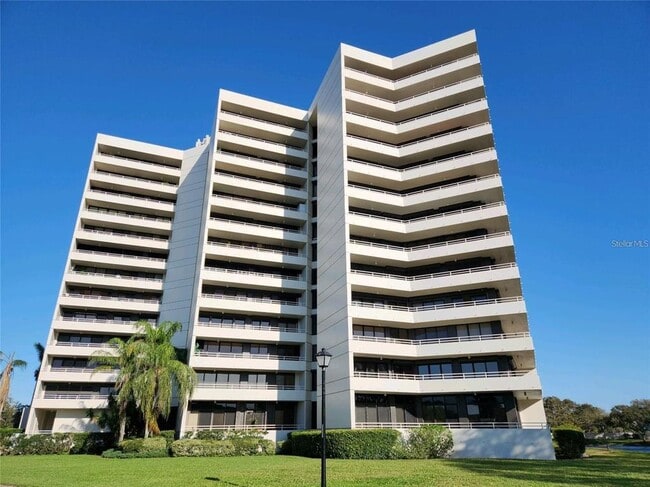 Building Photo - 5950 Pelican Bay Plaza S Unit 505