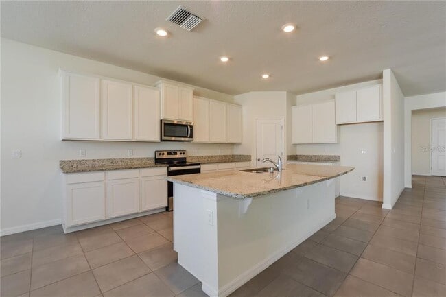 Photo - 5815 SW 82nd Ln