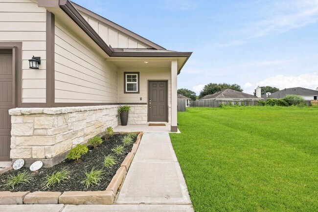 1230 Point Lookout Dr