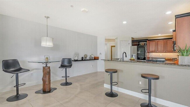 Photo - 1771 Ringling Blvd Unidad 604