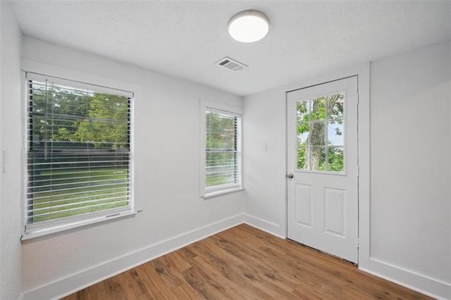 Photo - 906 E Houston St