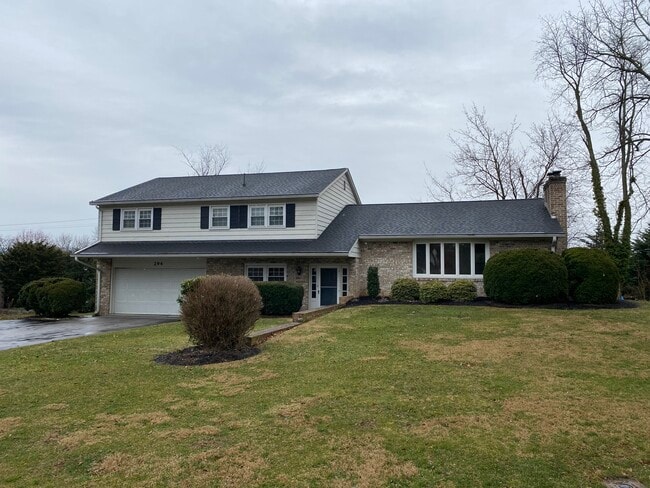 Photo - 294 Overhill Dr