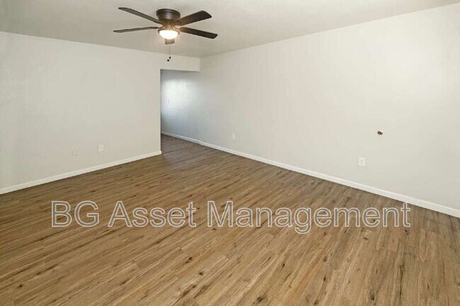 Photo - 500 Texas St Unit 8