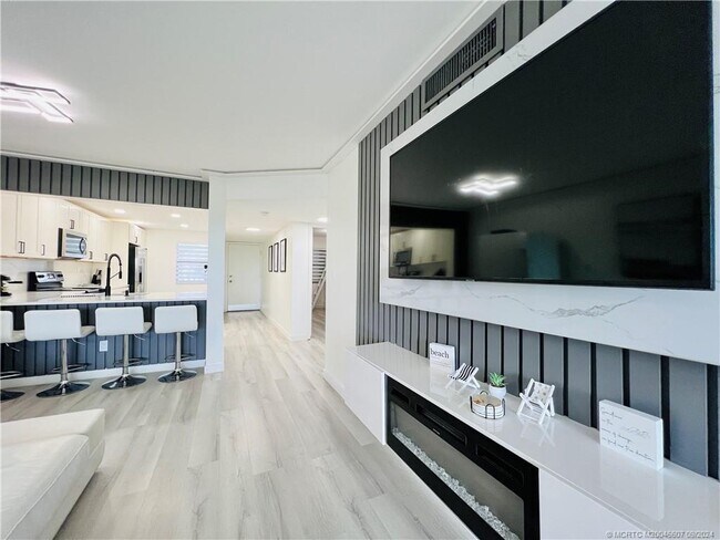 Photo - 10044 S Ocean Dr Unit 205