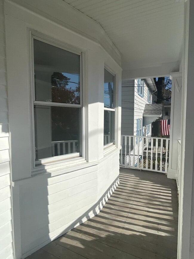 Photo - 114 Overlook Ave Apartamento Unidad 1st floor