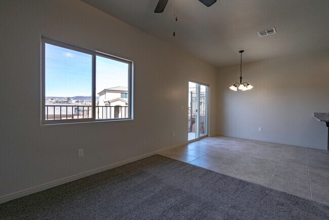 Photo - 370 W Buena Vista Blvd
