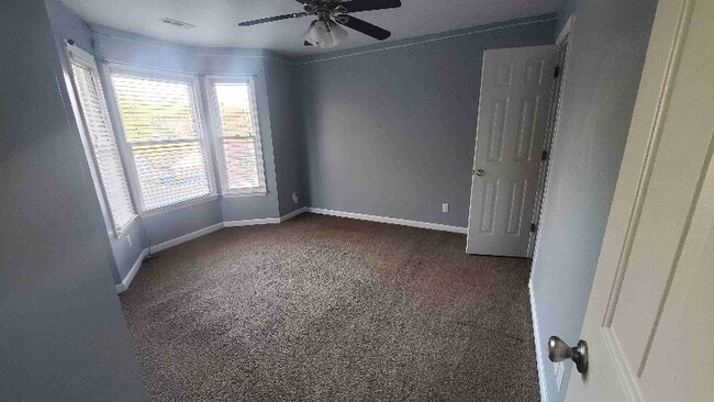 Photo - 7494 Fairpoint Rd