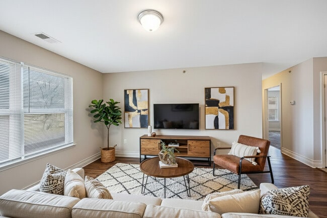Clifton Place Apartments in Burlington, NC