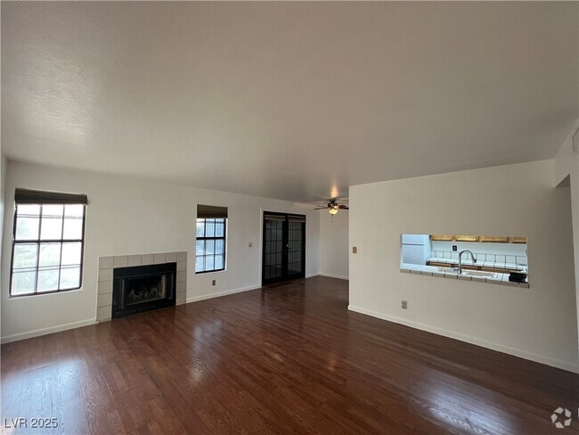 Building Photo - 5070 Jeffreys St Unit 101 Rental