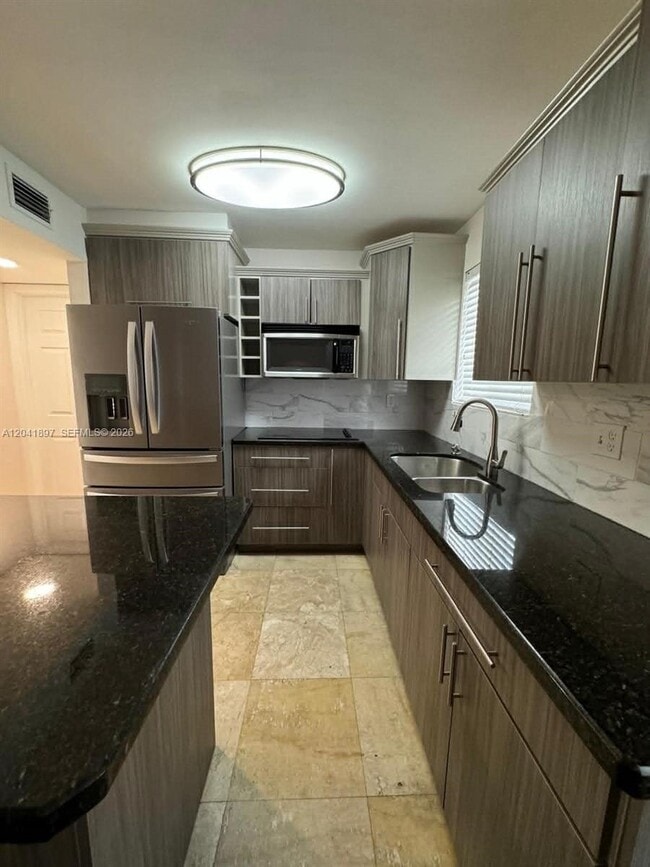 Photo - 6200 SW 131st Ct Unidad 201