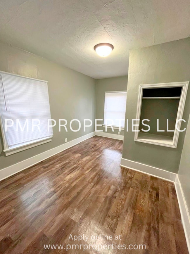 Photo - 2 Bedrooms / 1 Bathroom House