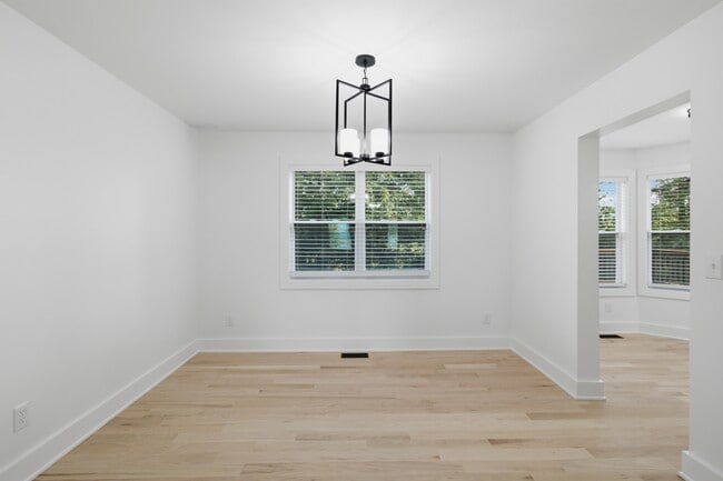 Photo - 230 Pinebridge Ct