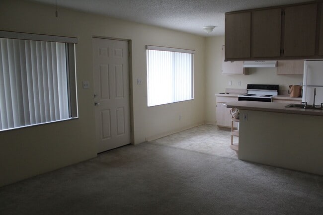 Photo - 2 bedroom/2 bath Condo!