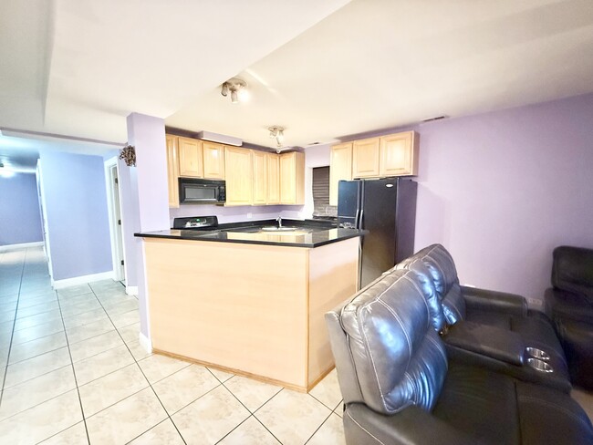 Photo - 6035 S St Lawrence Ave