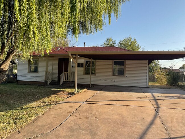 Three or Four Bedroom - Three or Four Bedroom Casa