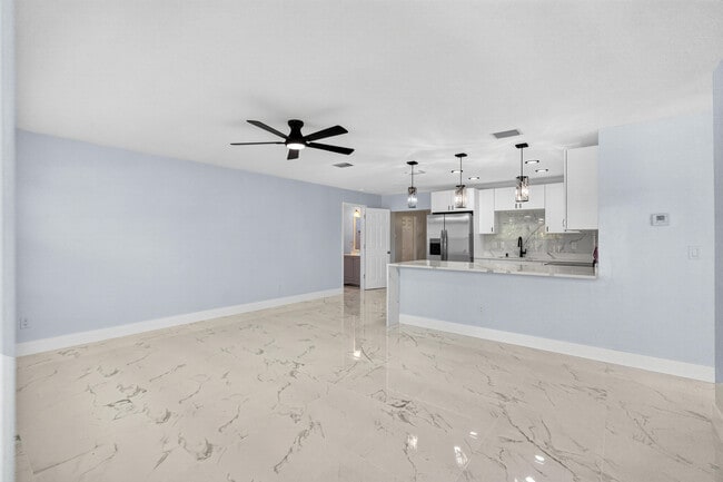 Photo - 1531 NE 33rd St
